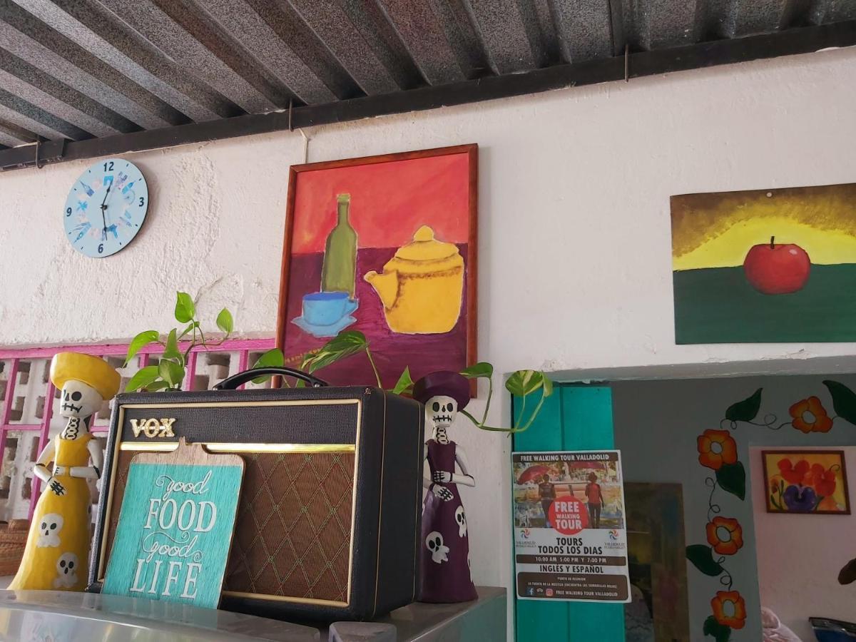 Hostel 35 Valladolid  Eksteriør billede