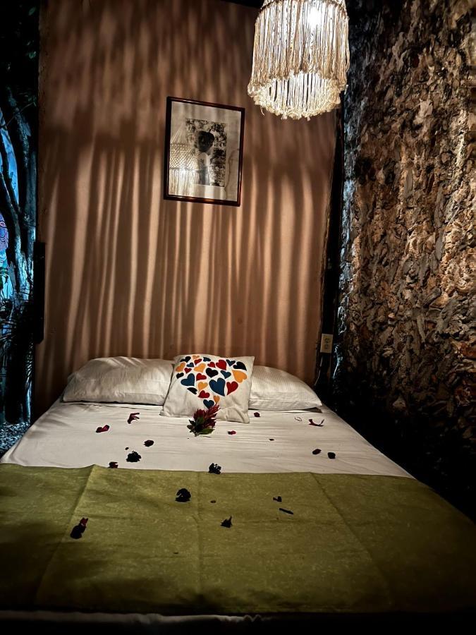 Hostel 35 Valladolid  Eksteriør billede